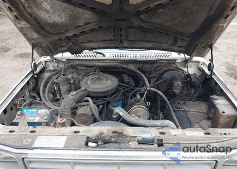 1986 Ford F150 z USA, uszkodzony, nr VIN 1FTDF15Y2GNB38687